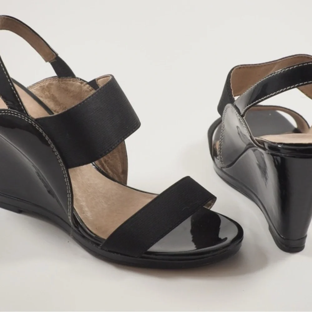 Donald J Pliner Neka Patent Leather Sandals
